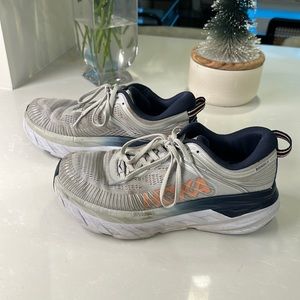 Hoka Bondi 7 Running Shoe